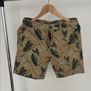 Slate & Stone Tropical Leaf Print Men's Shorts